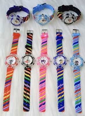 Picture of Cute Watch for Kids Boys Girls Fashion Luminous Children's Quartz Watch Cartoon Pattern Silicone Casual Baby Clock Kids Watch