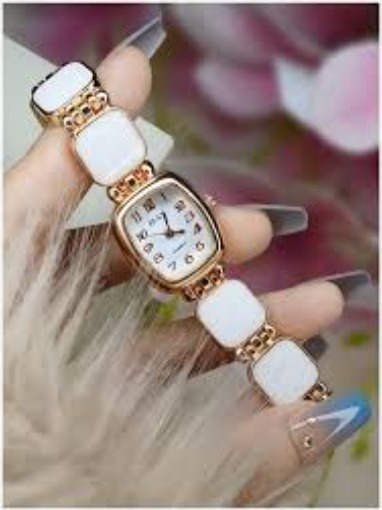 Picture of Insprid bye Luxury vintage multi-color quartz wristwatch with tonneau frame, gift watch for women
