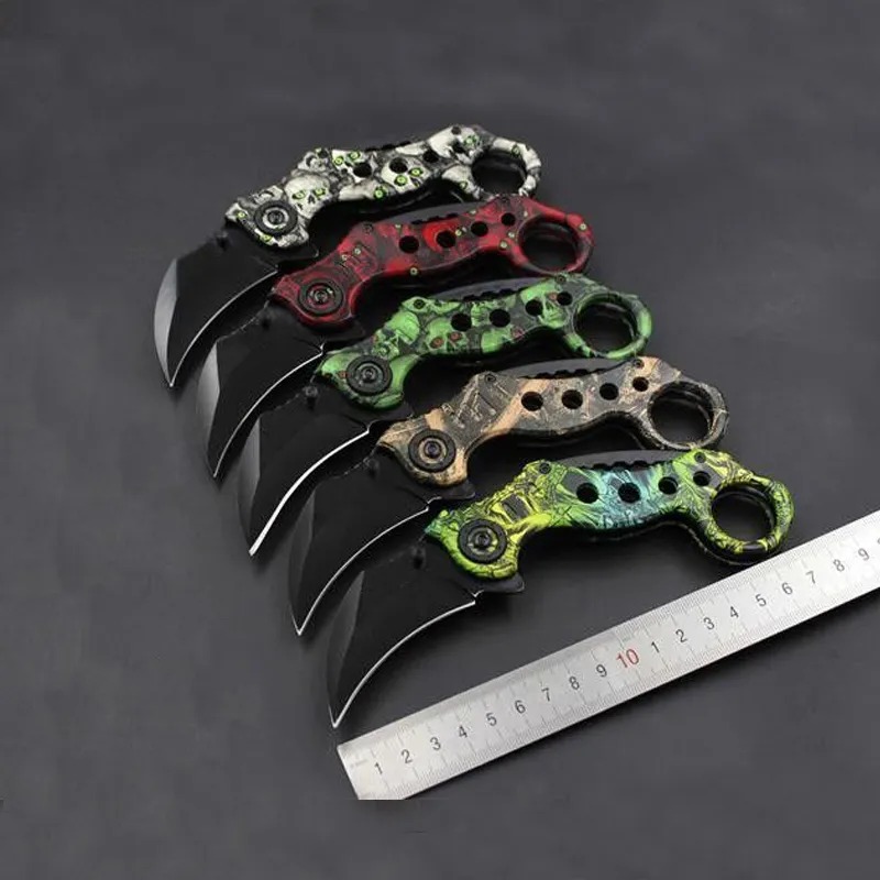 Picture of small manage  k nife ( Multicolor )