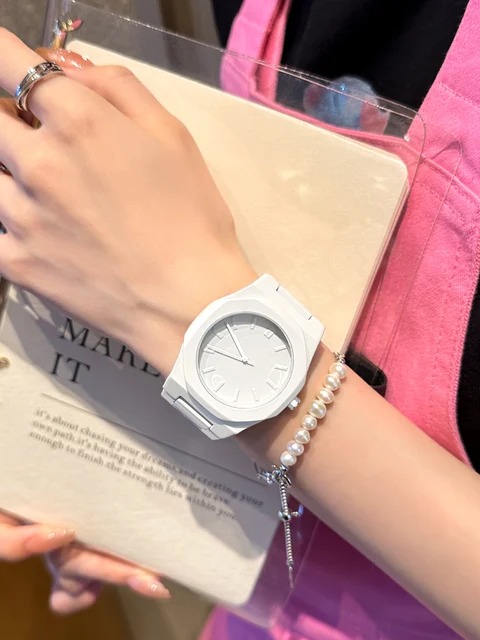 Picture of Inspried bye TOMI trendy minimalist watches for men/women