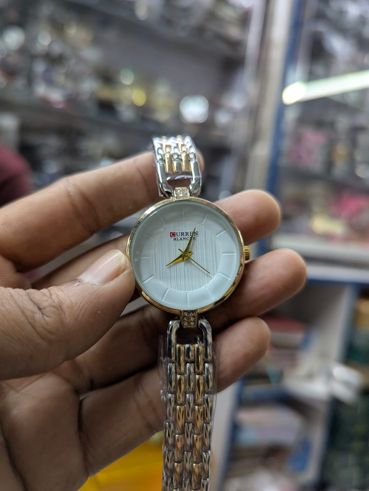 Picture of inspried by Curren 9052 Luxury Brand Fashion Stainless Steel Wrist Watch For Women - Black