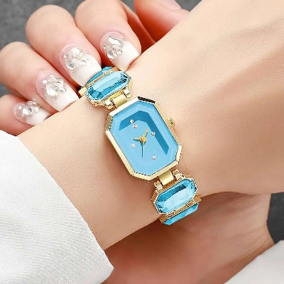 Picture of Watches for Women Analog Quartz Rhinestone Diamond Watch