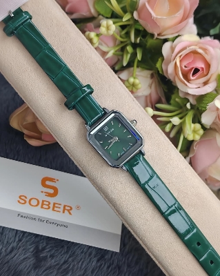 Picture of LUCKY FOX Women's Watches Square Style Green Leather Quartz Luxury Wristwatch for Women Gift for Girlfriend