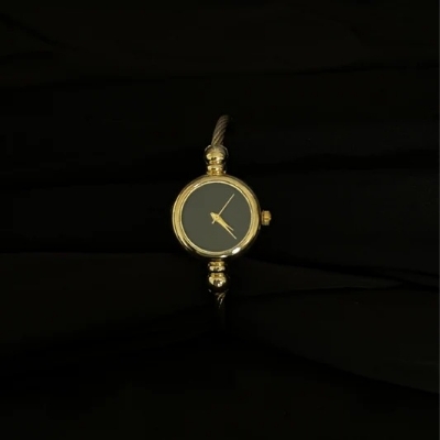 Picture of automatic watch Women Small Gold Bangle Bracelet Luxury Watches Stainless Steel Ladies Quartz Wrist watch Brand Casual Women