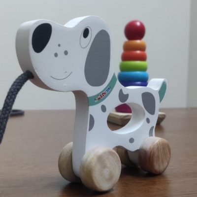 Picture of Toggi- A Wooden Pulling Dog