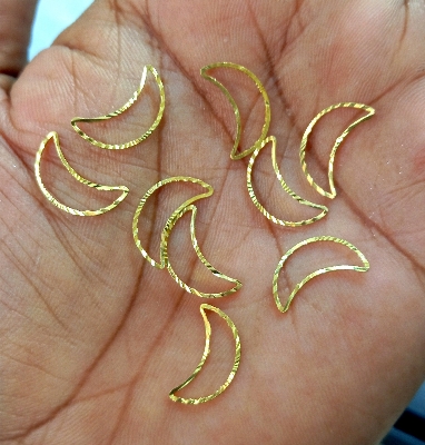 Picture of Moon Pendant for jewelry making