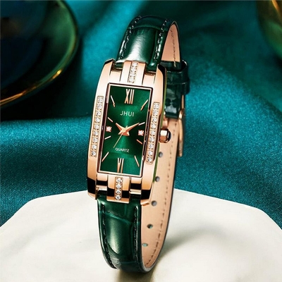 Picture of Square Green/Red Belt Watch for Fashionable Ladies/Girl/Women