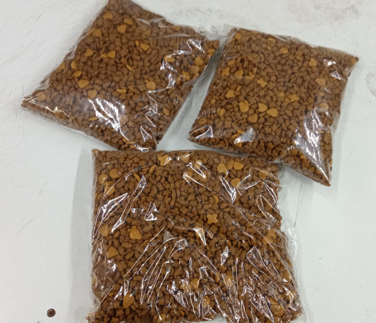 Picture of Mixed Loose Cat Food for Adult Cats 1kg