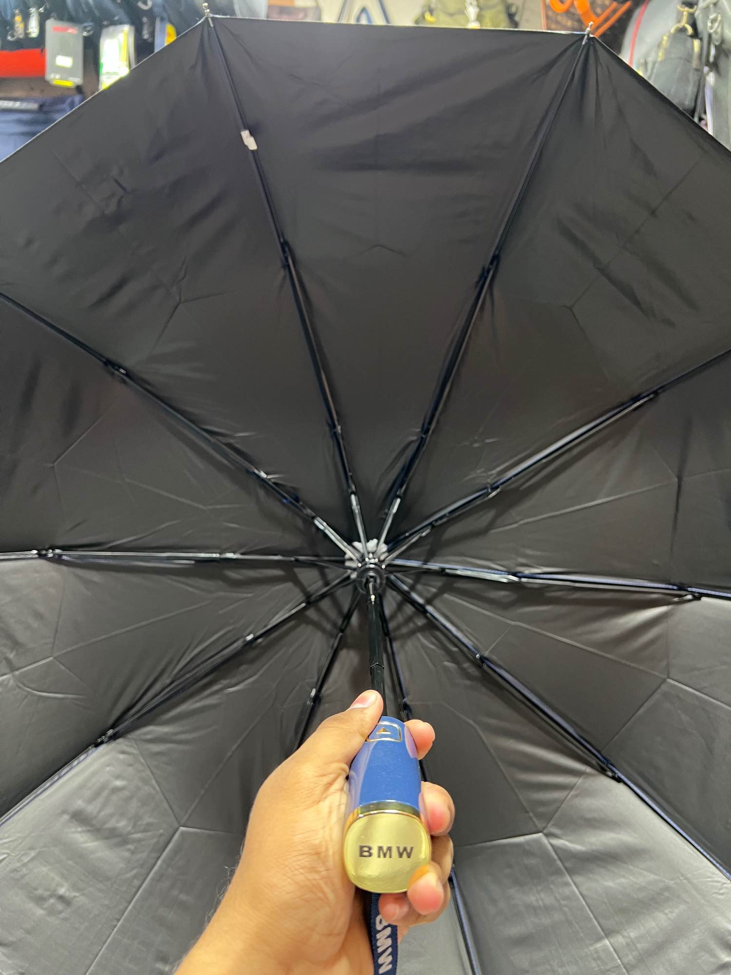 Picture of BMW Three-fold 10 Ribs Umbrella- Solid Color- Blue/green/red/black - Black