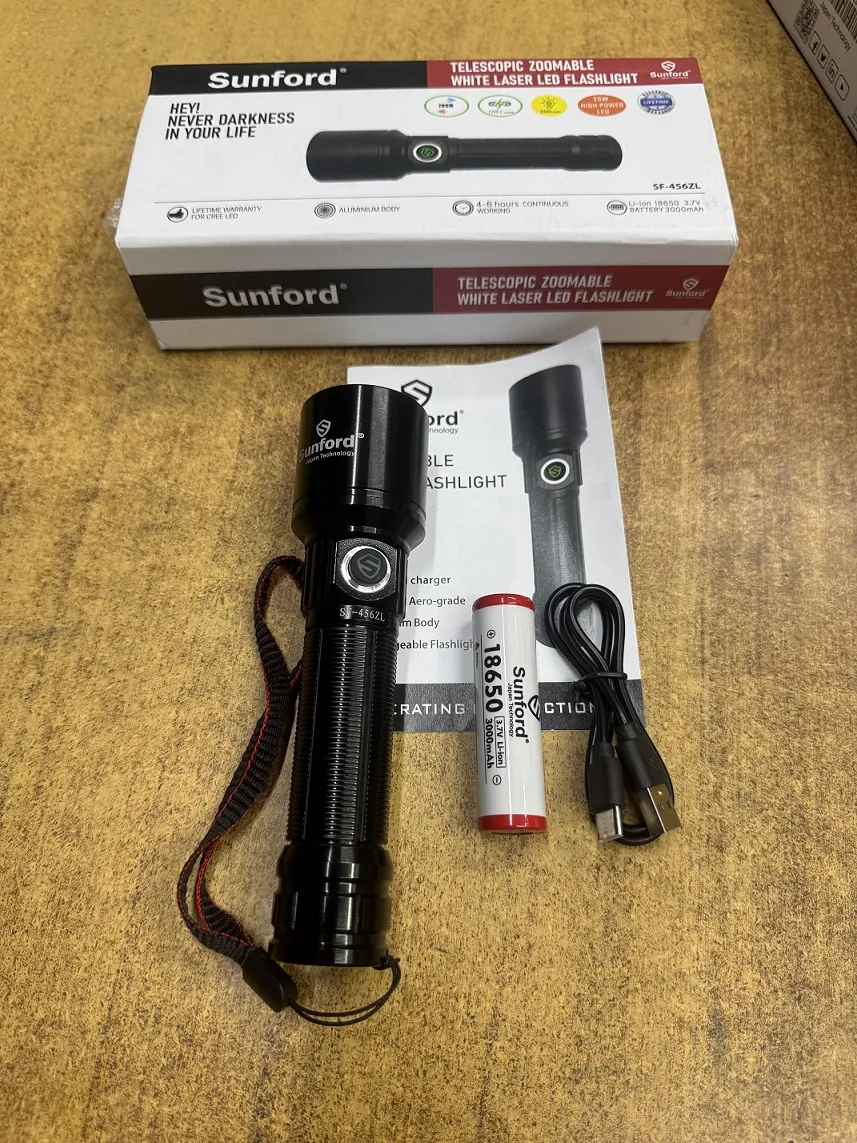 Picture of Telescopic Zoomable Flashlight with 20W High Powered White LASER LED Zoom Torch / Flash Light - 1 Piece