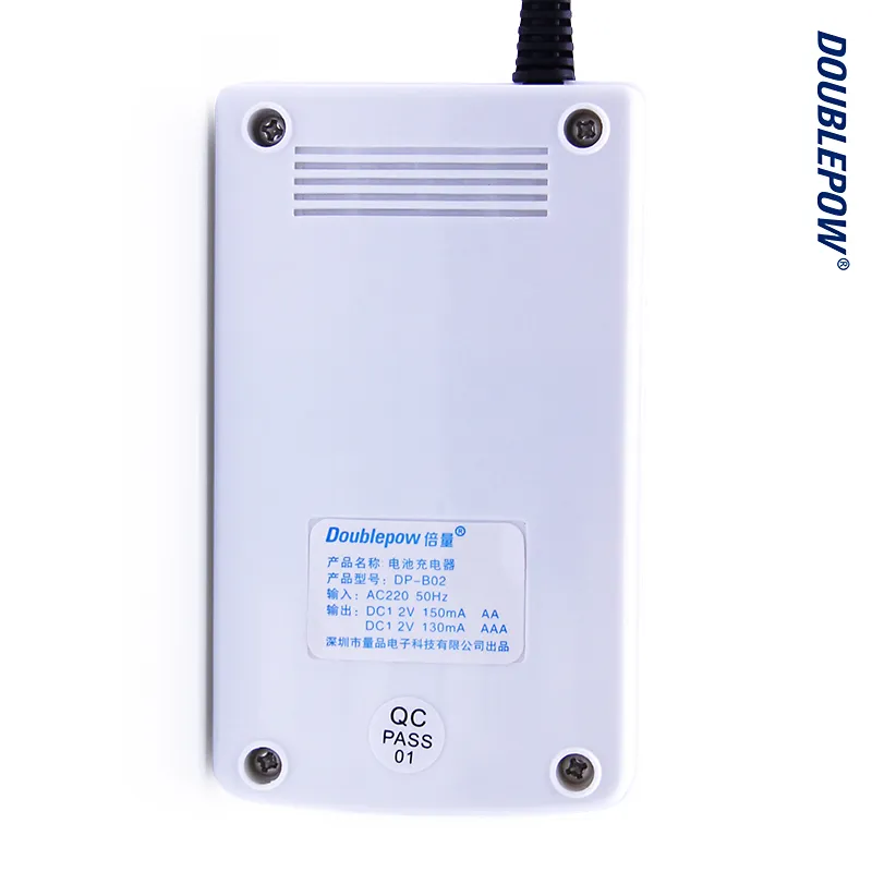 Picture of Doublepow B02 4-Slot Standard Battery Charger For Rechargeable 1.2V AA/AAA Size Ni-MH/Ni-Cd Battery ( No Full Charge Indication ) - 1 Piece