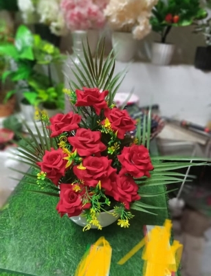 Picture of Artificial Plastic Plant-(1 pec only)