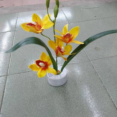 Picture of Artificial Plastic Plant-02