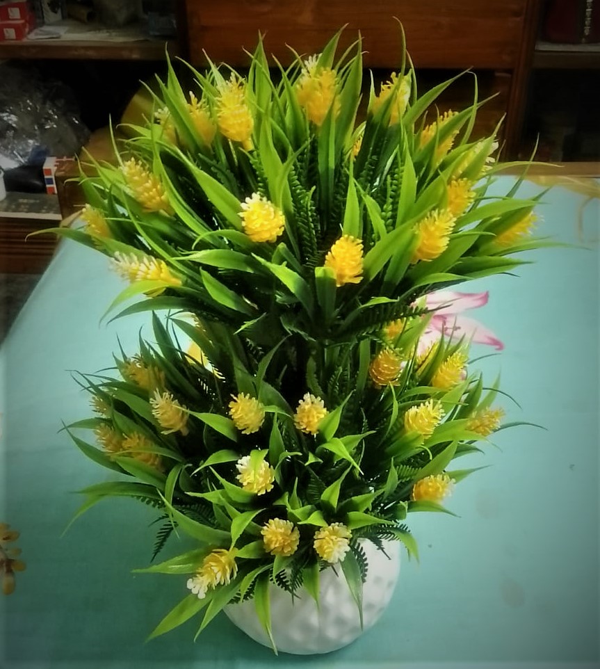 Picture of কৃত্রিম প্লাস্টিকের গাছ-লম্বা - artificial flower
