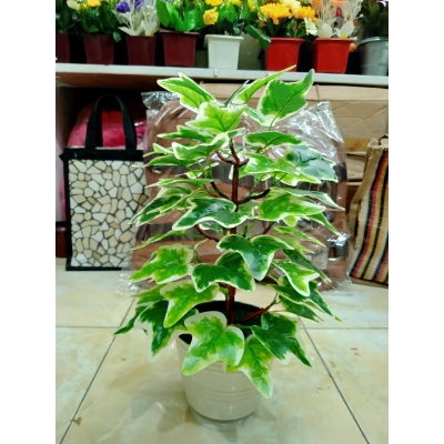Picture of Plastic Artificial tree - 6