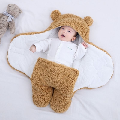 Picture of high quality blanket /full body baby suit o-12 month