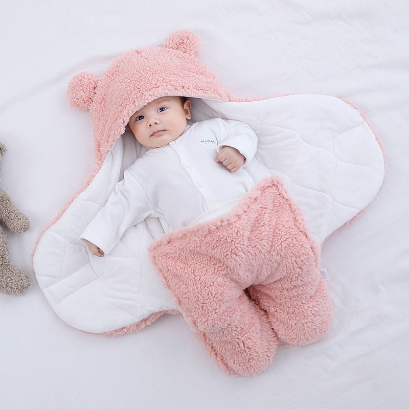 Picture of high quality blanket /full body baby suit o-12 month