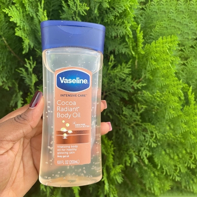 Picture of Vaseline Intensive Care Cocoa Butter Oil 200ml