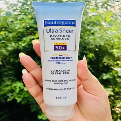 Picture of Neutrogena Ultra Sheer Dry-Touch Sunblock SPF 50+ -118ml