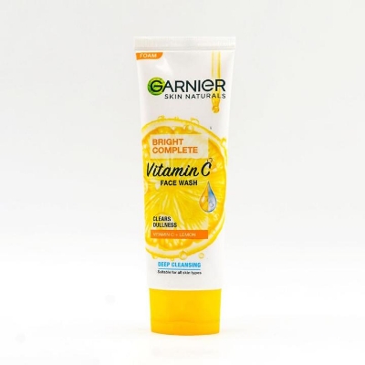 Picture of Garnier Bright Complete Vitamin C Face Wash 100gm