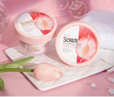 Picture of Fenyi Honey Peach Body Scrub