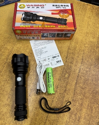 Picture of WASING WFL-S5 Explosion Proof Rechargeable 10Watt LED Zoom Light with USB Type-C Fast Charging System - 1 Piece ( Black )