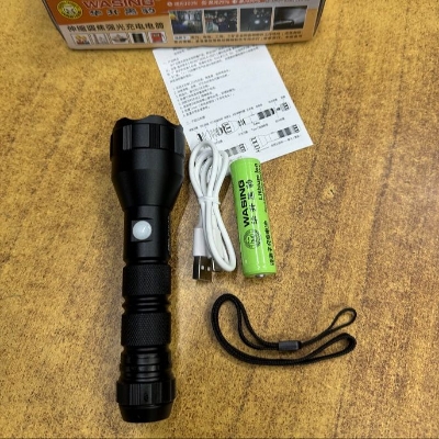 Picture of WASING WFL-S6 Explosion-proof Certified Telescopic Zoom Mini Flashlight Steeples Focus With Built-in Type-C Charging Port 10W Strong Beam 1000 Lumen Super Bright Long-range Coverage 6" Long Mini Torch Light for Industrial & Personal Safety Use - 1 Piece ( Black )
