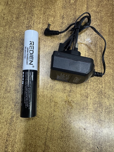 Picture of Redien RFL-8413-3SC Rechargeable Flashlight / LED Torch Light For Outdoor Use - 1 Piece ( Black )