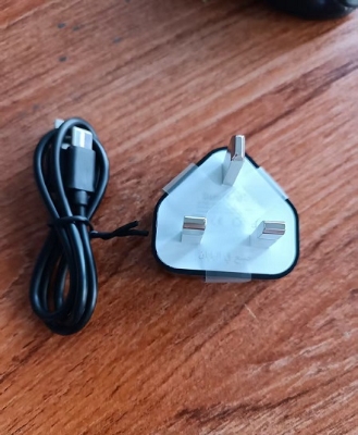 Picture of Sunford SF-481ZL Telescopic Zoomable 30W High Powered LED Zoom Torch / Flashlight with Power Bank Facility - 1 Piece ( Black )