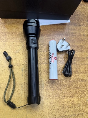 Picture of Sunford SF-478ZL Telescopic Zoomable 30W High Powered LED Zoom Torch / Flashlight with Power Bank Facility - 1 Piece ( Black )