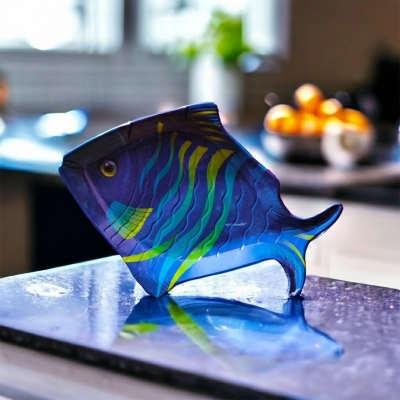 Picture of new Excusive chanda Fish Design Serving Dish / Plate 9" Inch melamine 2 pcs(new fish shape 1 pcs)