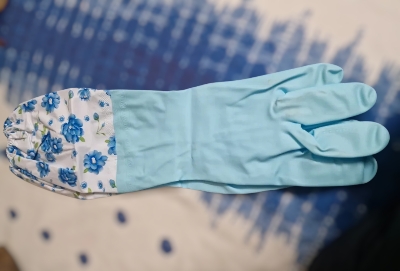 Picture of High Quality Silicone Dish Washing Gloves Heat Resistant Kitchen Gloves - Multicolor