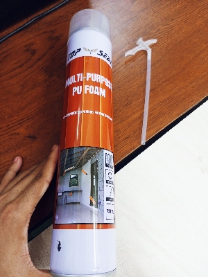 Picture of Expanding Multi-Purpose PU Foam Spray 750ML | Insulation & Gap Filling Foam for Construction & Home Use - White