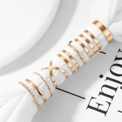 Picture of Women's 8 Finger Ring Set Fashionable Band Ring Multi-Stackable Rings for Bridal Jewelry Accessories