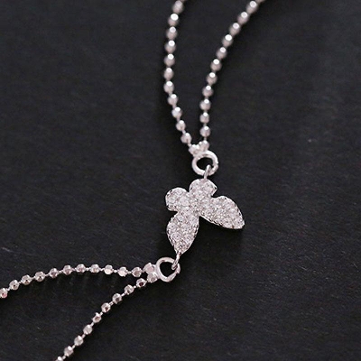 Picture of bracelet design for girl in silver