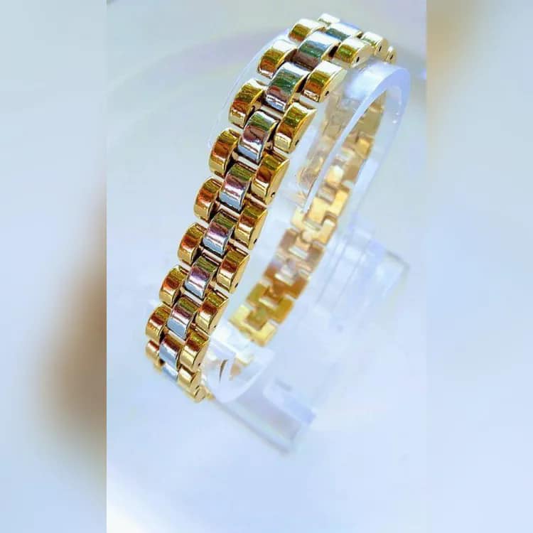 Picture of Balance of Style - Ensemble Yourself - Highly Durable - Golden Plated Bracelet For Man - Sustainable Choice - Designed - Urban Vibes