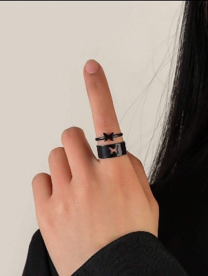 Picture of Butterfly King and Queen Couple Ring Set In Titanium