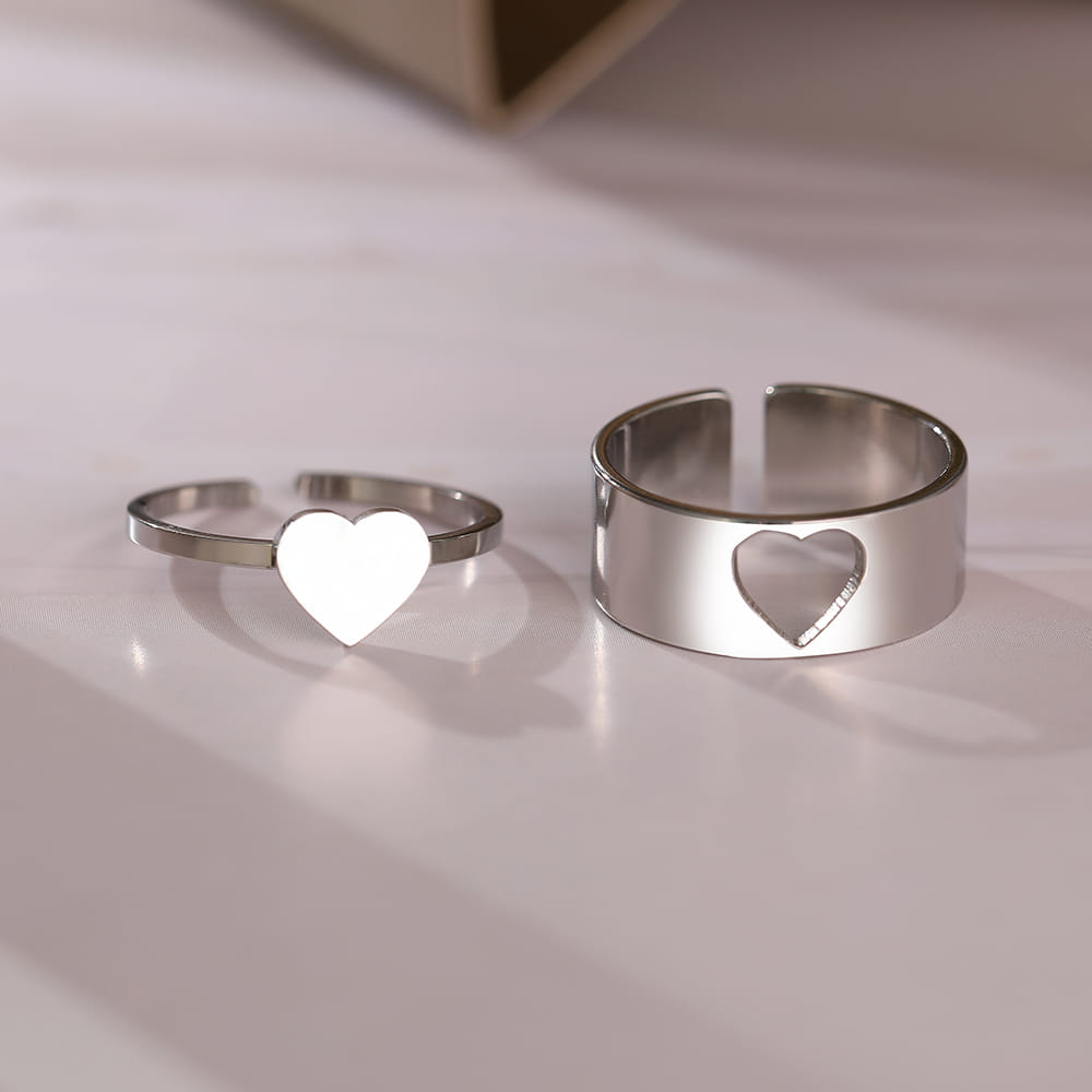 Picture of LOVE King & Queen Couple Ring Set In Titanium Hart Finger Ring Heart/ Attrtive Couple Open Rings