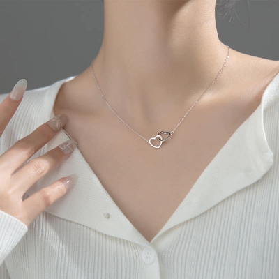 Picture of Sterling Silver Necklace White Plated Korean Fashion Cute Heart Shaped Pendant Necklace For Girls
