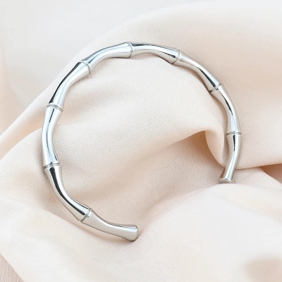 Picture of Simple Stainless Steel Golden Color Bamboo Joint Bracelet for Women Men Romantic Party Gift Fashion Jewelry