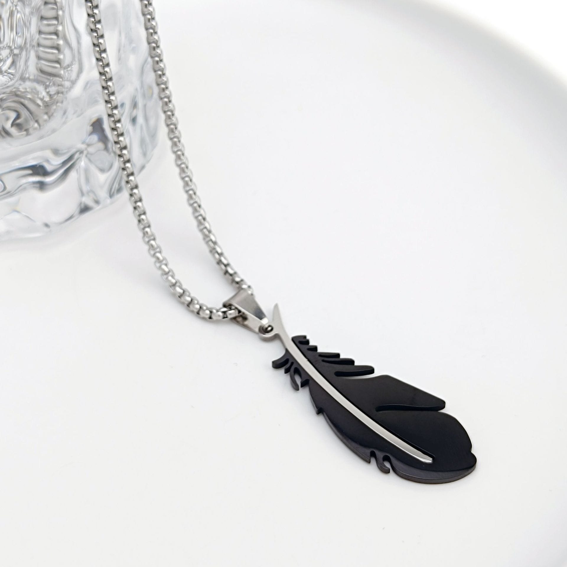 Picture of Lightning Pendant Necklace For Men Boys Gifts Jewelry