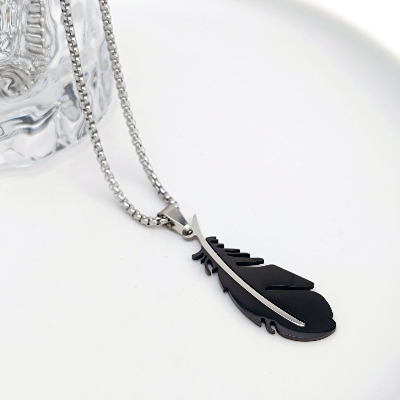 Picture of Lightning Pendant Necklace For Men Boys Gifts Jewelry
