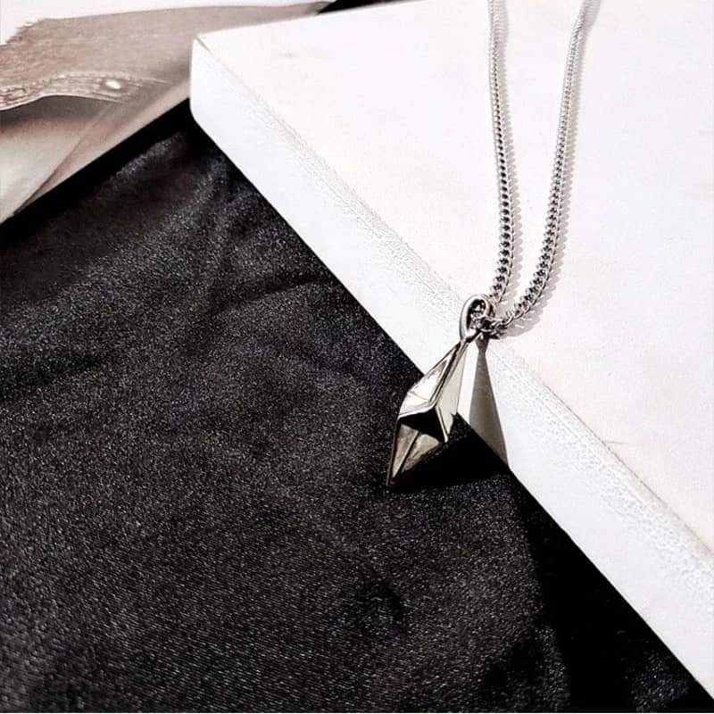 Picture of Style Korean Diamond Necklace Clavicle Chain Necklace for Men Fashion Jewelry