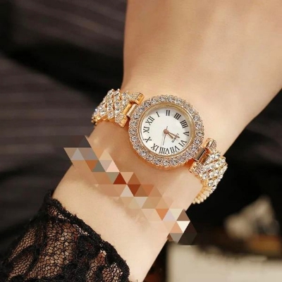 Picture of Stylish & Fashionable  Elegant Rhombus Mirror Original Quartz Ladies Watch