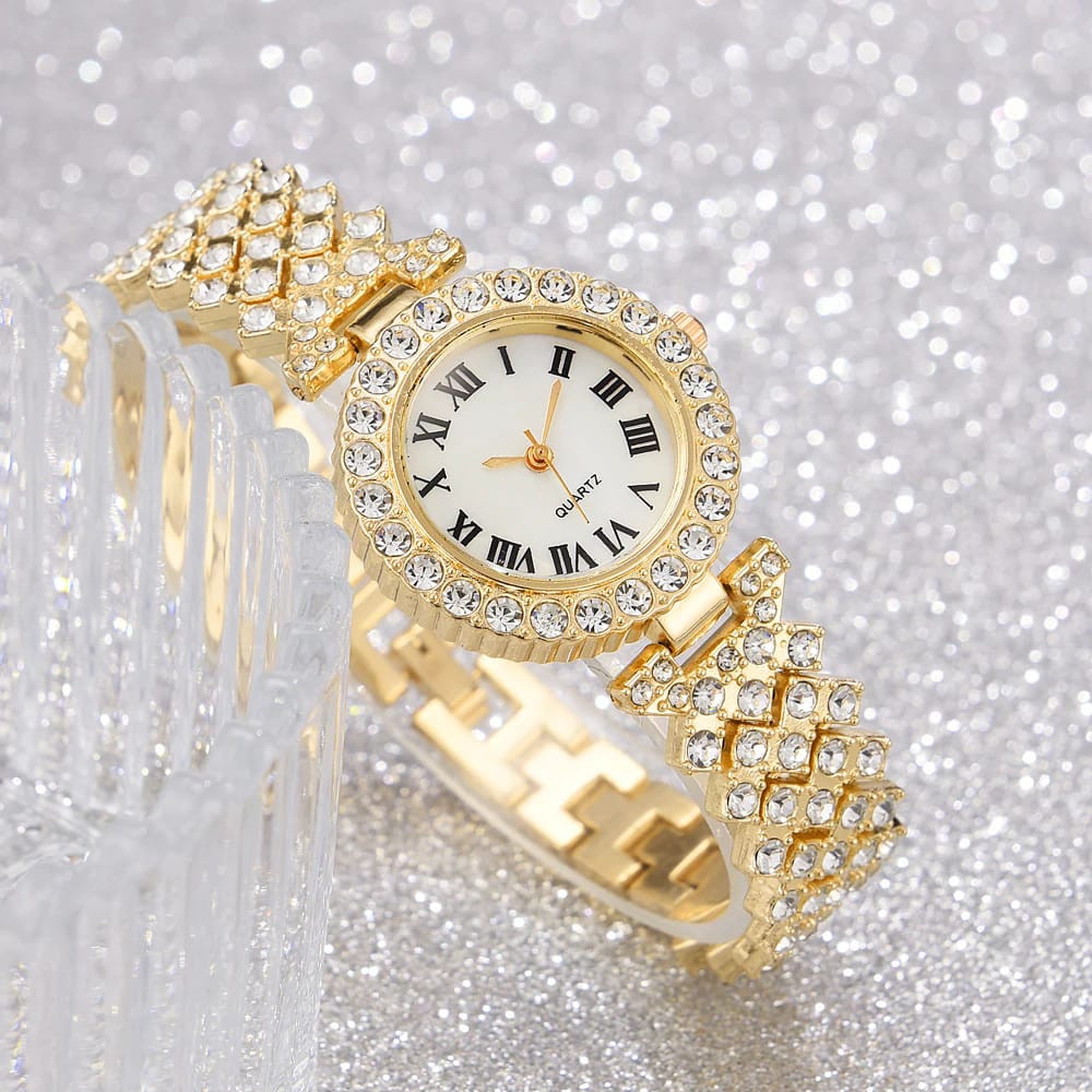 Picture of Stylish & Fashionable  Elegant Rhombus Mirror Original Quartz Ladies Watch