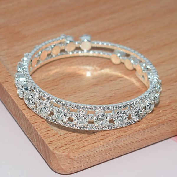 Picture of Fashion Crystal Bracelet For Women Wedding Bracelet Hand Jewelry Rhinestones Bracelet For Women Bridal Jewelry Gift