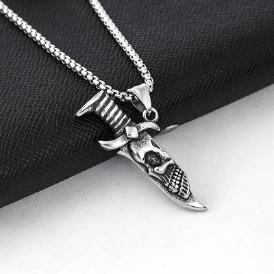 Picture of New Pendant Necklace For Men Stainless Steel Chain Necklace For Men