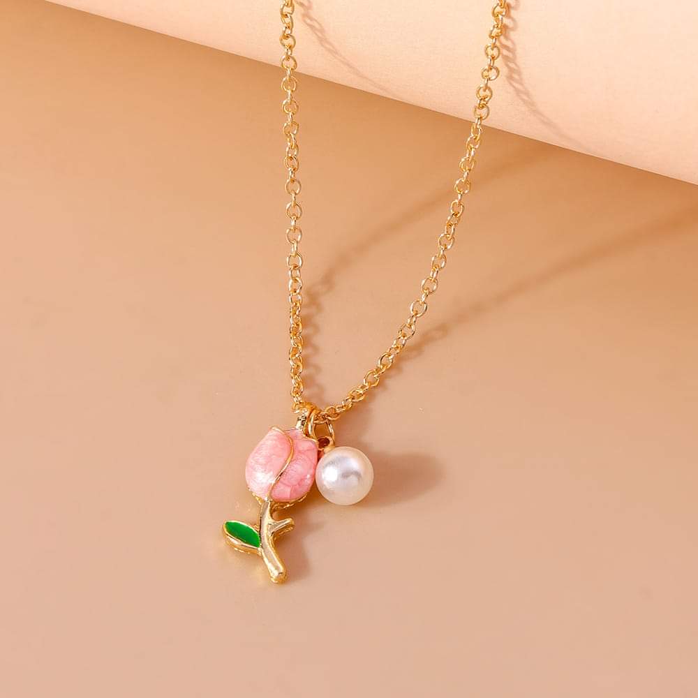 Picture of Elegant  Korean Cute Tulip Flower Shaped Pendant Peach Pearl Flower Chain ,Fashionable Jewelry  Chain For Girls
