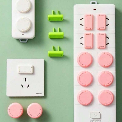 Picture of 10 Pcs (5 Pcs 2 Pin 5pcs 3 Pin)Child Safety Protection Socket Plug Protector Baby Electric Shock Protection Power Supply Cover Anti-Electric with Hidden Pull Handle Outlet Covers