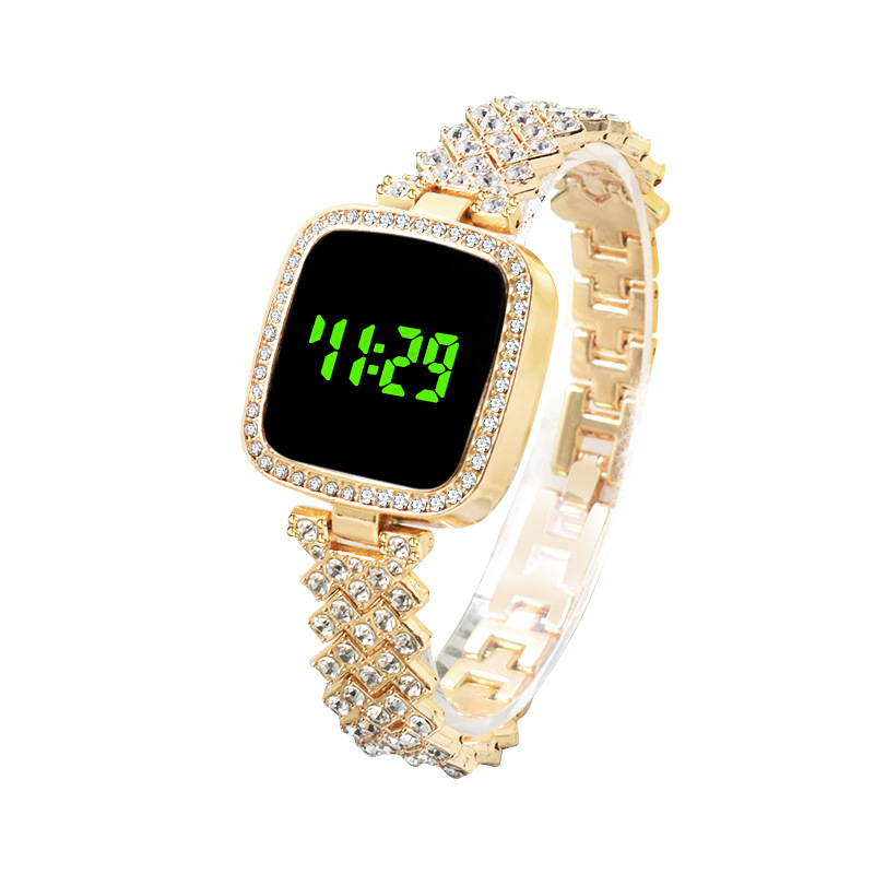 Picture of Luxury Fashion Watch Casual Watch For Women